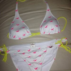 😚::👙Hollister Bikini😍