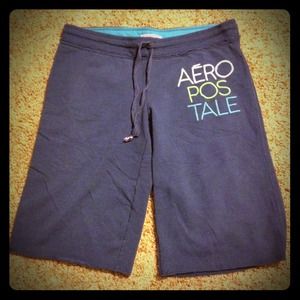 Aeropostale Pants - BUNDLE navy shorts, grey Capri, yellow Capri sweat Aeropostale Pants - BUNDLE navy shorts, grey Capri, yellow Capri sweat