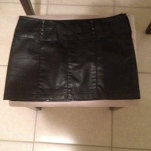 Great faux leather mini!!