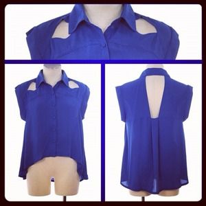 Keyhole Back Button Down High-Low Top