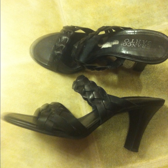 Black heels excellent condition