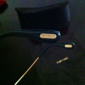 Tom Ford Accessories - HOLD!NEW Tom Ford sunglasses with leather details Tom Ford Accessories - HOLD!NEW Tom Ford sunglasses with leather details