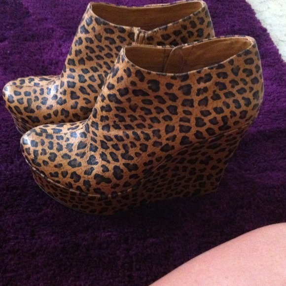 Leopard Platforms!!