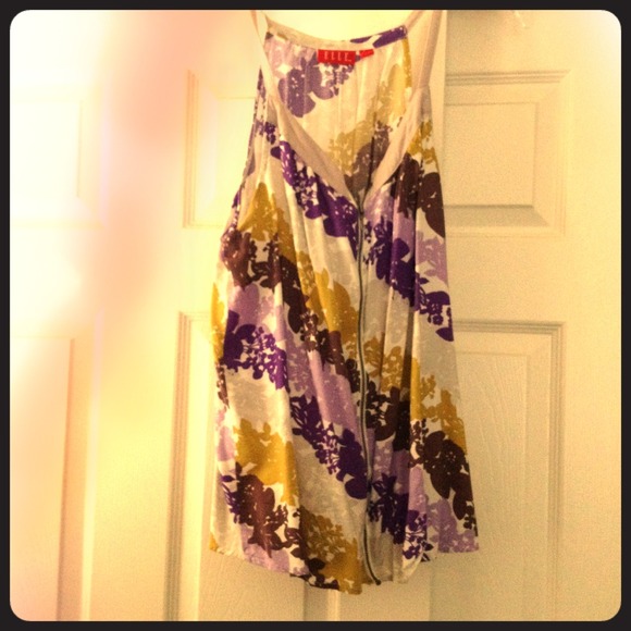 RESERVED @viviantchung! Trade