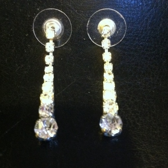 **Sold** drop earrings