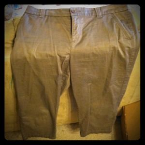 *reduced* Cute and comfy brown capris