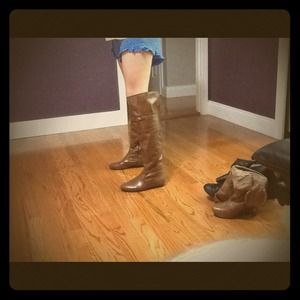 Brown flat boots