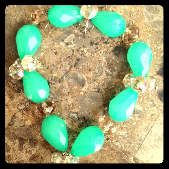 Turquoise tan stretch bracelet