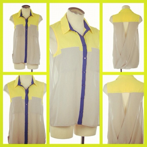 Open Back Button Up Top - Picture 1 of 1