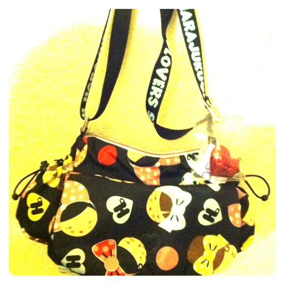 Harajuku Lovers Handbags - Reduced New Harajuku lovers purse with bow designs