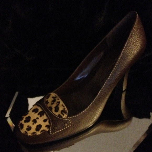 ❌Reserved for @bamagirl1 Animal Print Brown Heels!