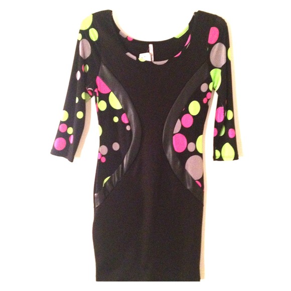 Fun Party Dress!! - Picture 1 of 4