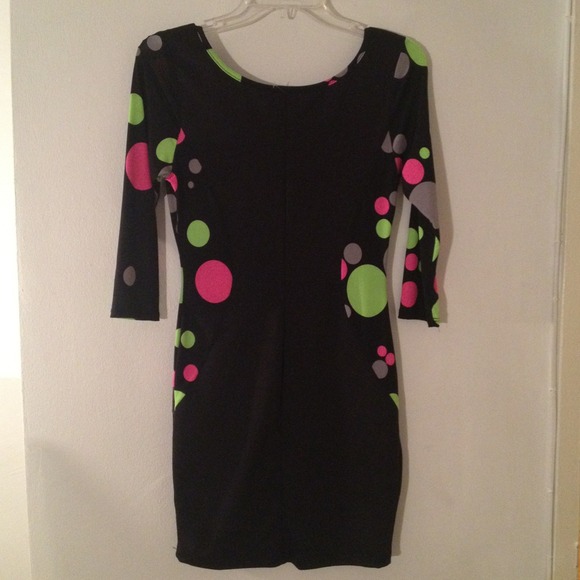 Fun Party Dress!! - Picture 2 of 4
