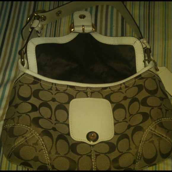 💢LOWERED THE FINAL PRICE💢 Coach purse - Picture 2 of 4