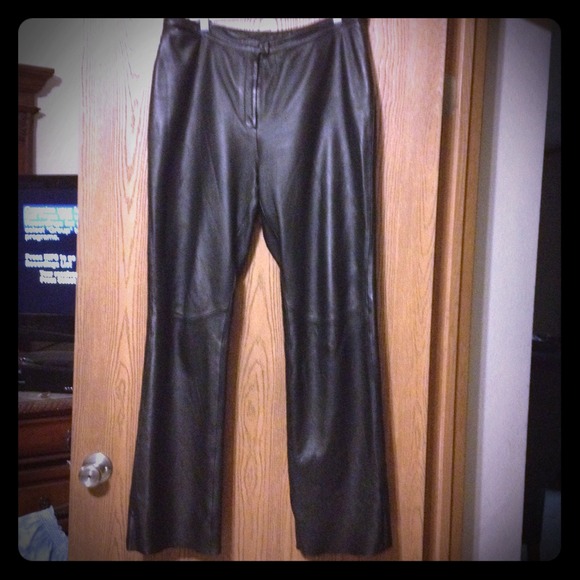 🎤 Super Fun Black Leather Pants🎸