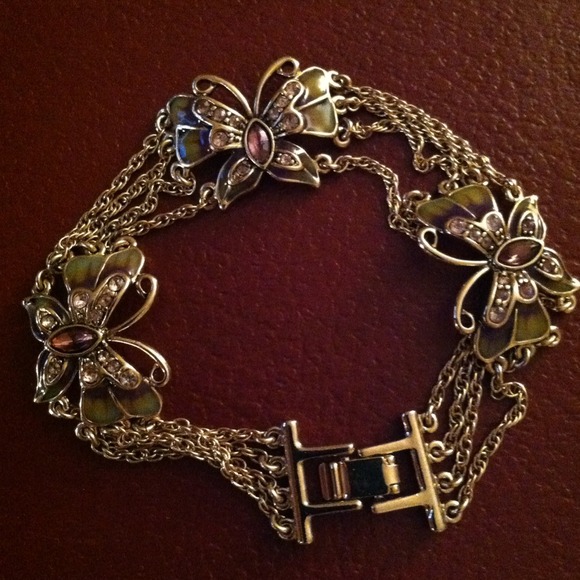 Butterfly Bracelet - Picture 2 of 3