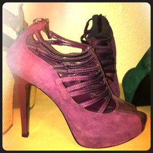 ALDO Shoes - REDUCED! Purple Aldo Heels ALDO Shoes - REDUCED! Purple Aldo Heels
