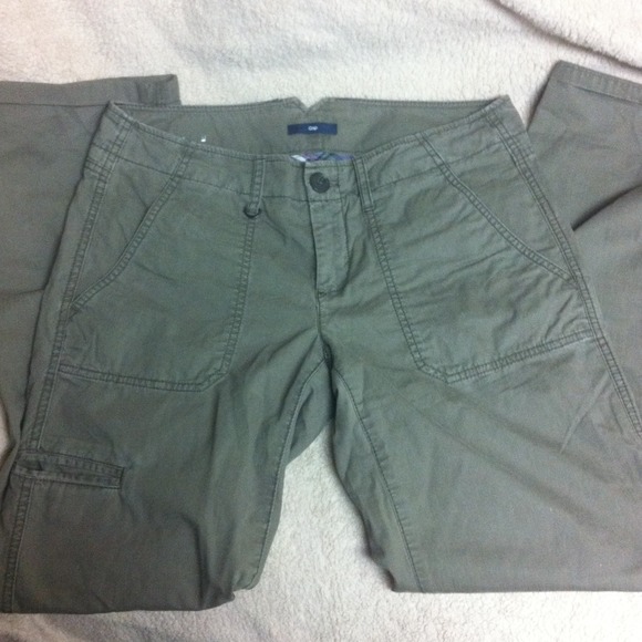 Gap pants $