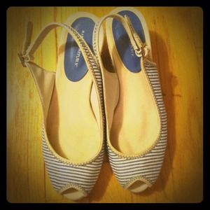 Banana Republic Wedges