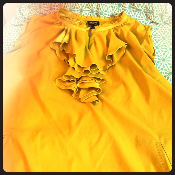 Yellow/Green ruffle top