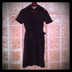 Diane Von Furstenberg black size 2 dress