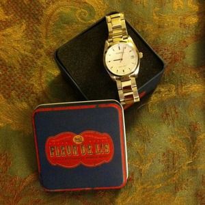 2002 authentic Fossil watch