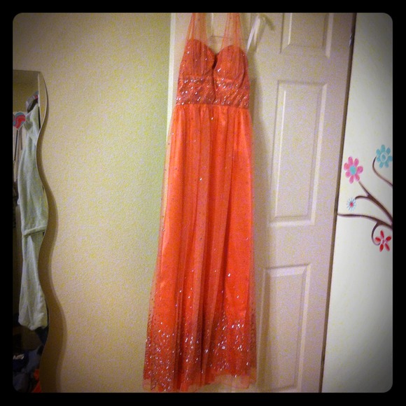 PRICE REDUCED!!!Beautiful long formal dress!!!