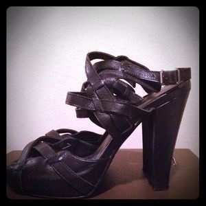 Bundle reserved for @brickenhallow