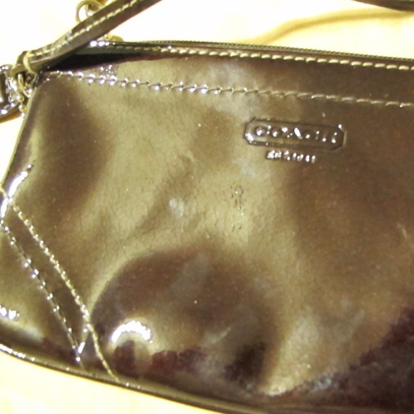 Coach Bags - Dark Chocolate Patent Leather Coach Wristlet Coach Bags - Dark Chocolate Patent Leather Coach Wristlet