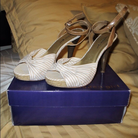 Madden Girl Tan & White Striped Platform Sandals