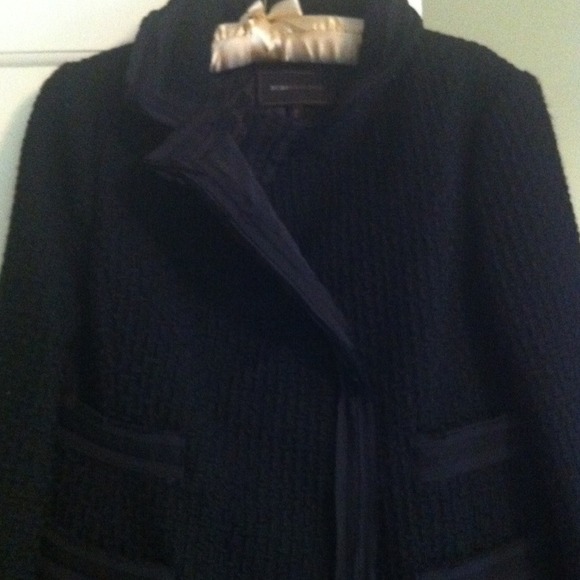 Coat - Picture 2 of 3