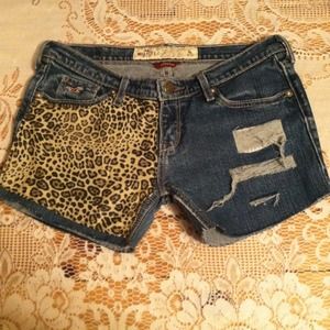 Hollister Jeans - RESERVED BUNDLE @dannimae Hollister Jeans - RESERVED BUNDLE @dannimae