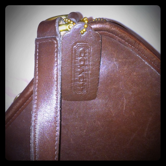 AUTHENTIC VINTAGE COACH!