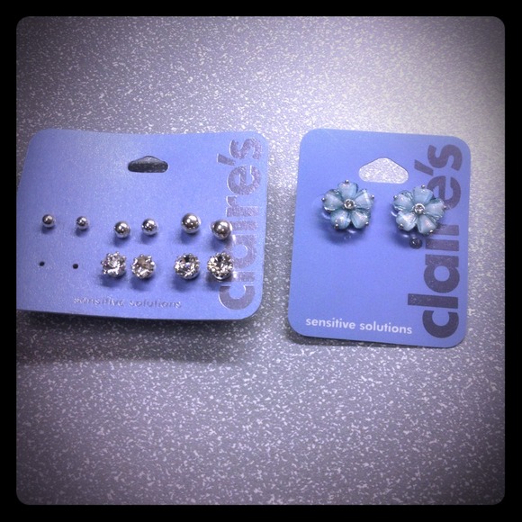 Claries's Jewelry - BRAND NEW Claire's earrings