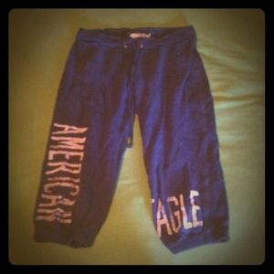 American Eagle Sweat Capris