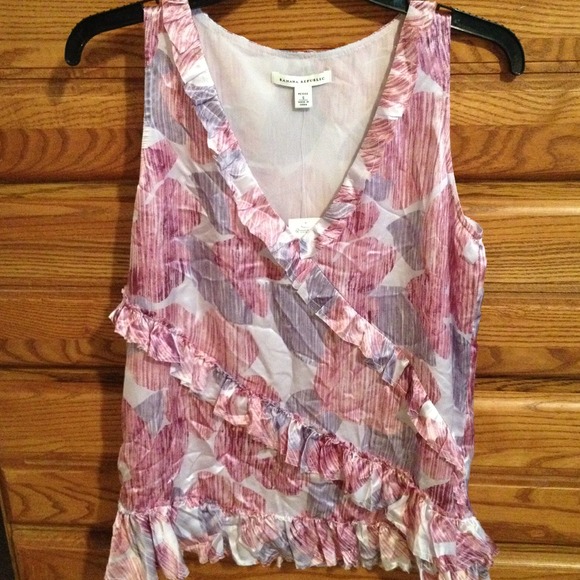 Blush and liliac ruffle silk sleeveless.
