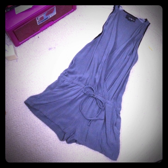 ❌SOLD!❌ Gray sleeveless romper.