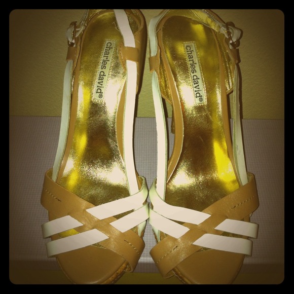 SOLD!! Platform heels - perfect for Summer!