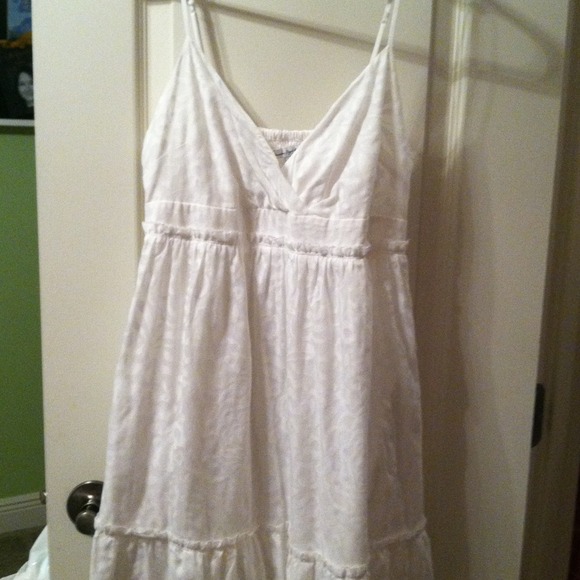 🌟REDUCED!🌟White summer dress!