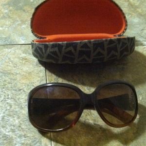 Michael kors sunglasses and case