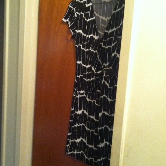 Lbd - Picture 2 of 2