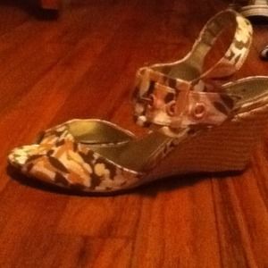 Sandal
