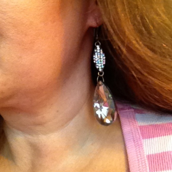 large taupe colored stone & rhinestone Earrings!
