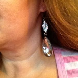 large taupe colored stone & rhinestone Earrings!