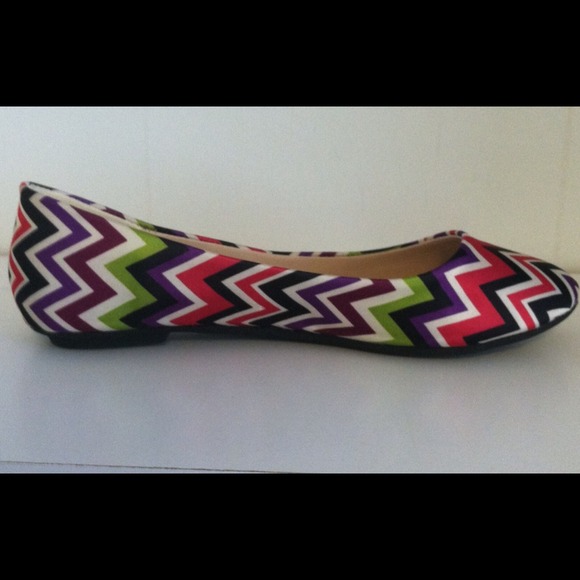 Chevron pattern flats