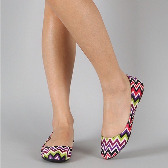Chevron pattern flats - Picture 3 of 3