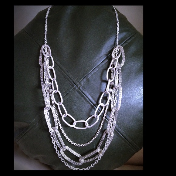 Long chunky silver chains necklace