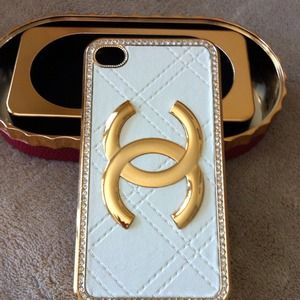 RESERVE @deeannelizabeth