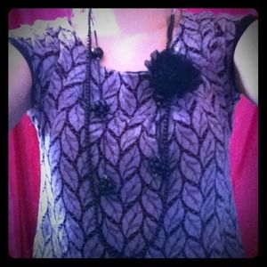 NWT. 🎀 Necklace & Brooch