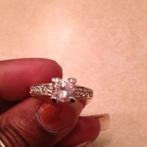 REDUCED Really cute gold tone ring w/silver lining